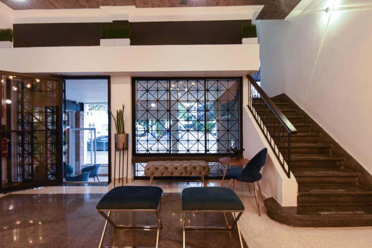 Ph 19 Guesthouse Hotel In Gazcue Santo Domingo Exterior photo